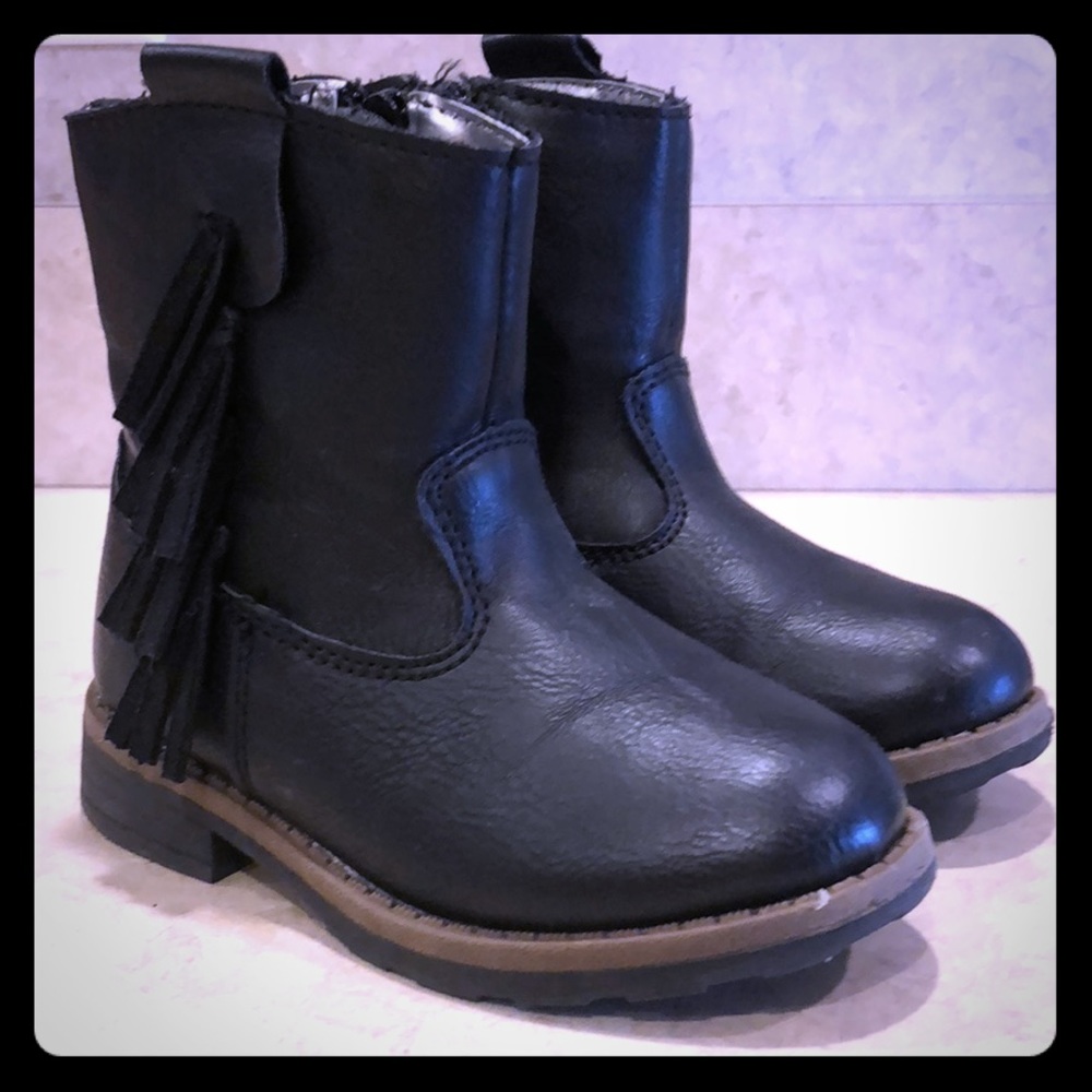 Carter’s toddler girl boots, size 7